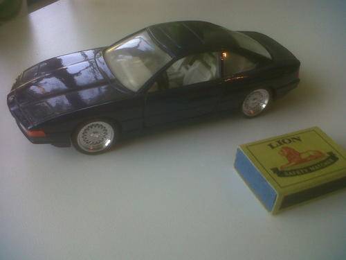 BMW 850i SCALE MODEL****see pictures****