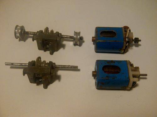 SCALEXTRIC VINTAGE SPARES - 1/32 SCALE SLOT CARS