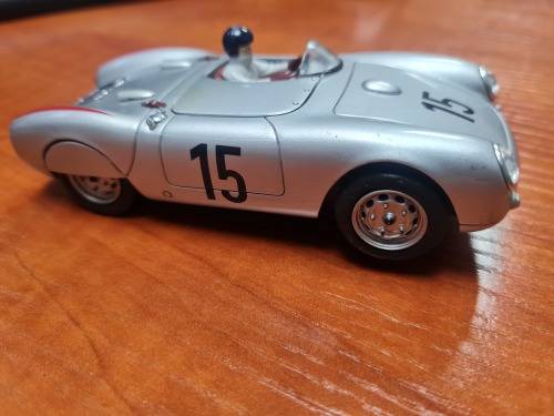 Revell Porsche 550 Spyder 1/32 scale slot car