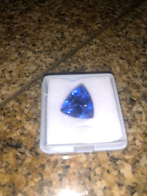 Gorgeous Rare 8ct Trillion Cut Natural Tanzanite b7/7 GIL Certified