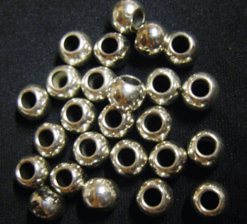 Silver Metalized Rounds, 8mm - Pack of 50.