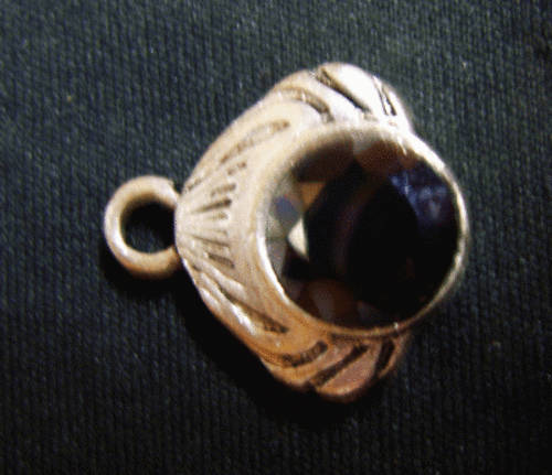 Silver Alloy Pendant with Black Rhinestone, 20mm x 18mm - Sold Individually.