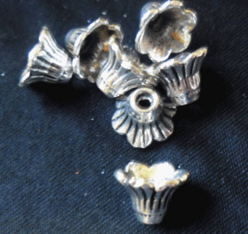 Nickle Beadcap 11mm x 8mm - Pack of 20.