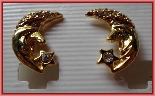 Earrings - Per Pair.(Clip on)
