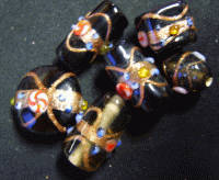 Black Venetion, 20g ( +/- 5 Beads ).