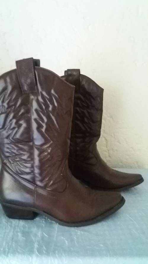Bronx Brown Cowboy Boots Size 5