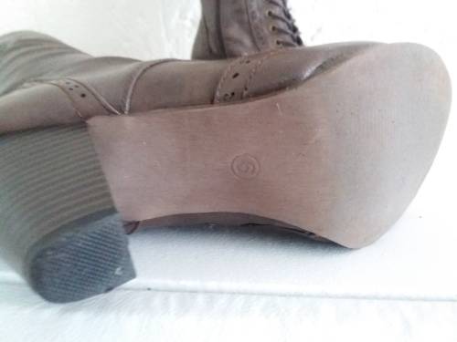 Knee High Lace up Brown Boots 6