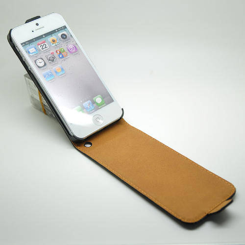 Iphone 5Leather pouch with FREE screen protector!