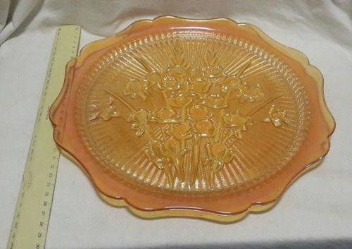 Beautiful Carnival glass cake plate!!
