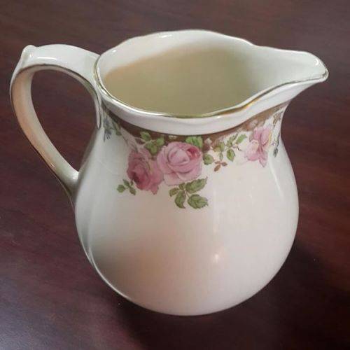 ROYAL DOULTON ENGLISH ROSE 1 PINT JUG
