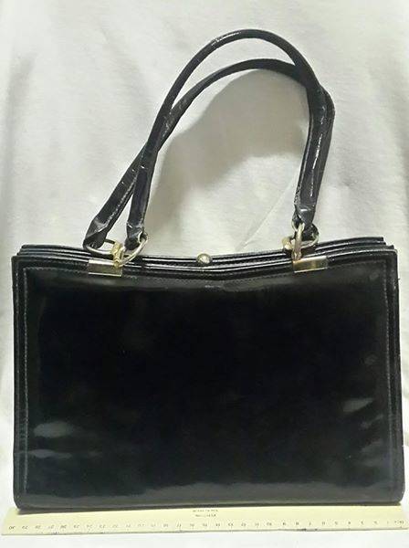 Vintage Pointer real Leather handbag!