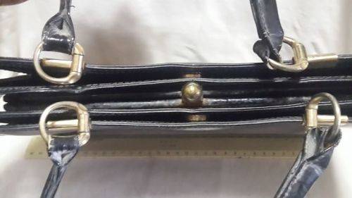 Vintage Pointer real Leather handbag!