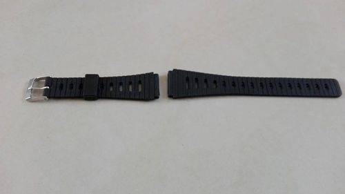 Watch strap - black rubber/plastic