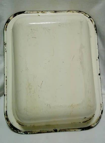 Enamel Pie dish
