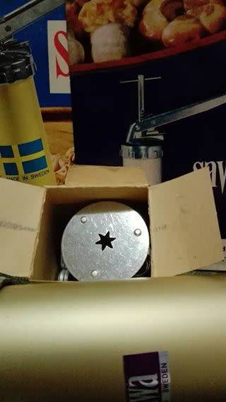 Vintage Sawa 71 Cookie Press and Recipes in Original Box - Sweden