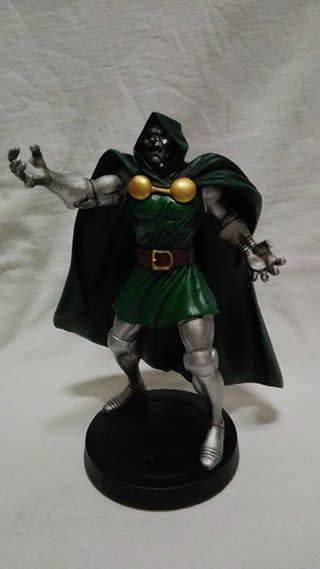Marvel Dr Doom - Boxed collectible - numberd