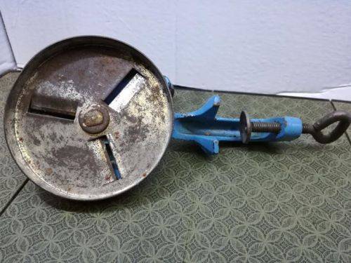 Vintage bean slicer