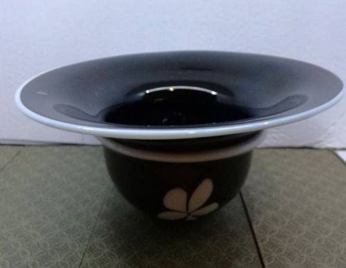 Black and white glass hat!! LOOK!!