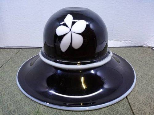 Black and white glass hat!! LOOK!!