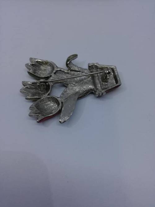 Lovely vintage Tulip flower pot brooch- Look!