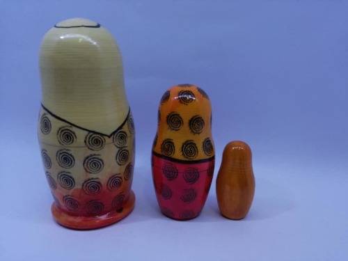 Russian nesting dolls x3