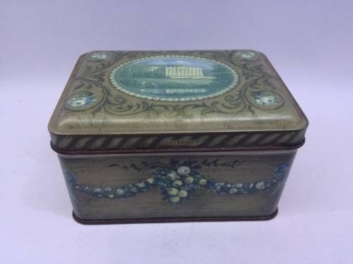 VINTAGE tin