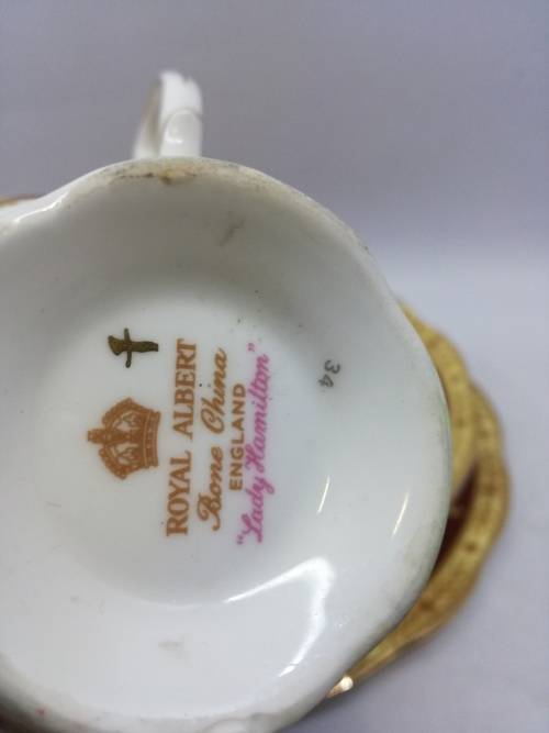 Royal Albert Lady Hamilton trio