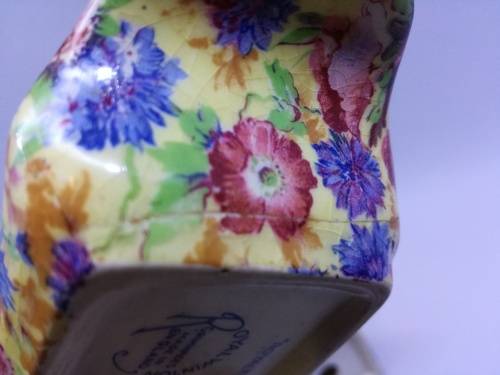 ROYAL WINTON  CHINTZ SALT & PEPPER SHAKERS TRAY 3 PC  FLORAL, some damage, see pics