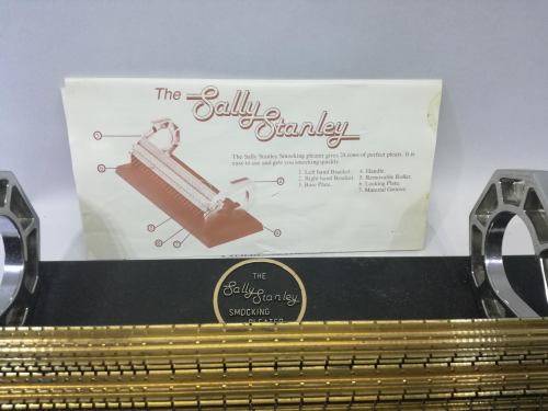 THE SALLY STANLEY SMOCKING PLEATER