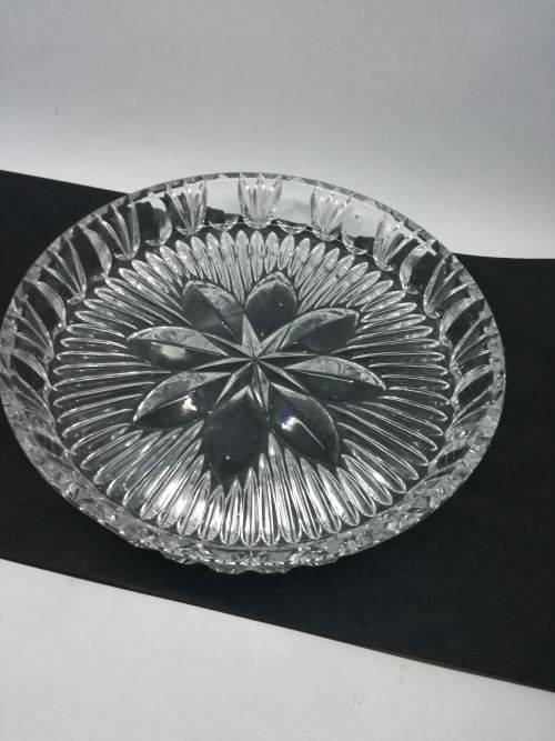 Stunning heavy glass bowl
