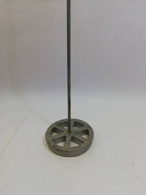 Snackle handle and form