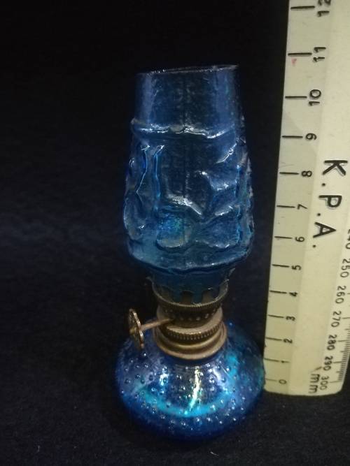 Small oil lamp