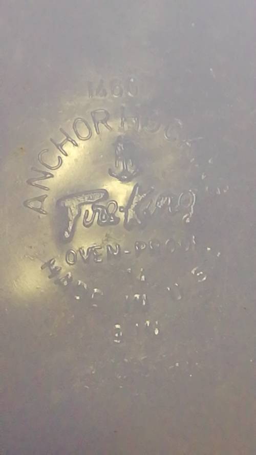 VINTAGE Anchor Hocking pie dish
