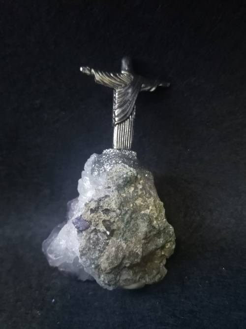 Christ the redeemer - atop amethyst