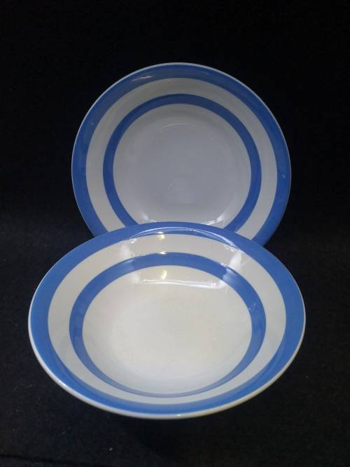 TG Green Blue and White Cornishware bowls x 2