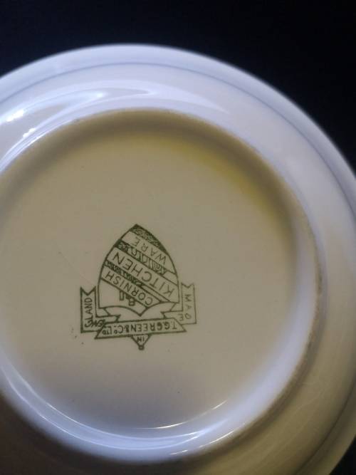 TG Green Blue and White Cornishware bowls x 2