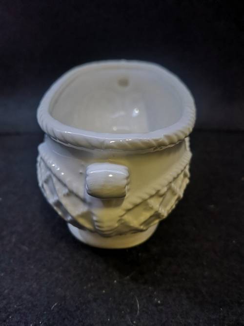 Vintage Rubens originals -Los Angeles - Made in Japan oval ceramic planter/vase