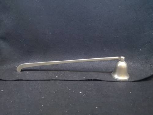 Candle snuffer