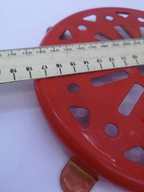 Red trivet - metal