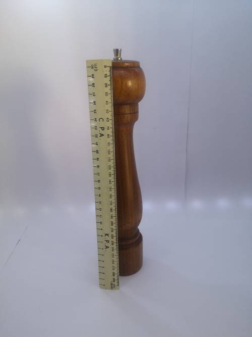 Huge pepper grinder