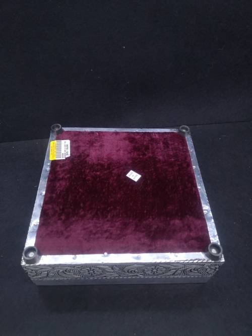 Indian handmade metal covered jewelry box