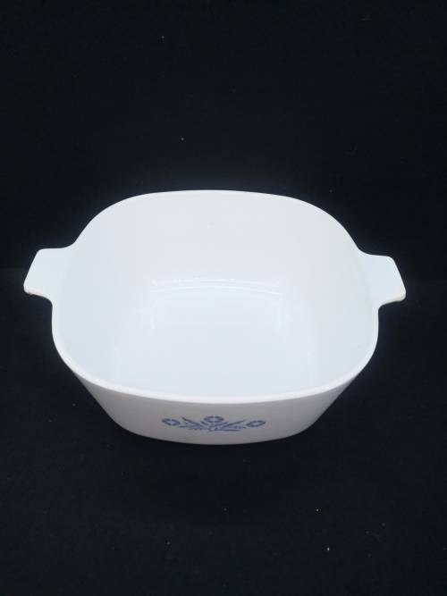 Vintage Corningware Blue cornflower P-2 1/2 - B - Made in USA