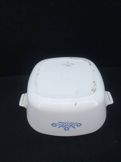 Vintage Corningware Blue cornflower P-2 1/2 - B - Made in USA