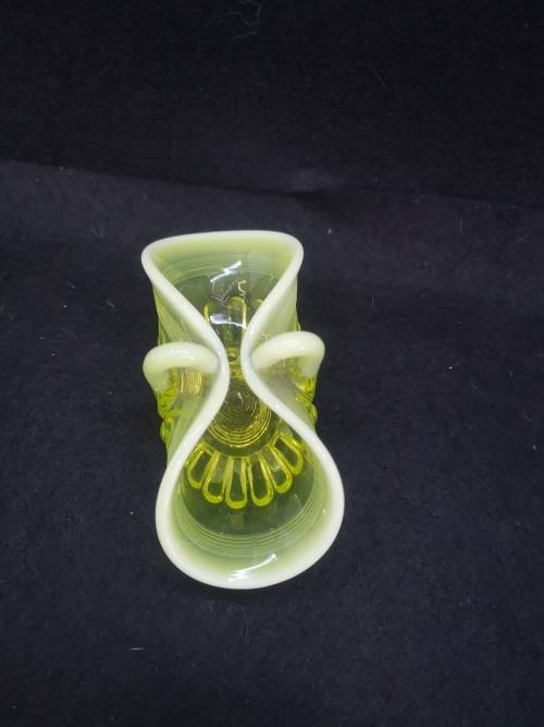Vaseline glass - uranium glass basket