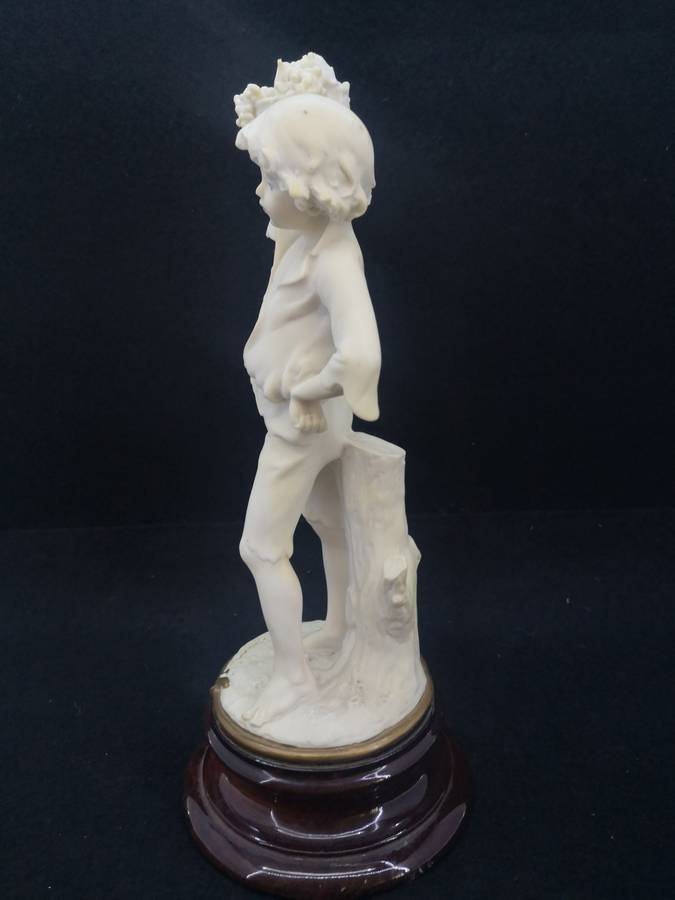 Vintage Florence sculpture D`arte by Guiseppe Armani 1982 - Boy with grapes - note chip on elbow