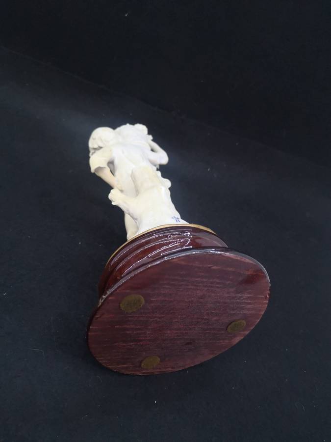 Vintage Florence sculpture D`arte by Guiseppe Armani 1982 - Boy with grapes - note chip on elbow