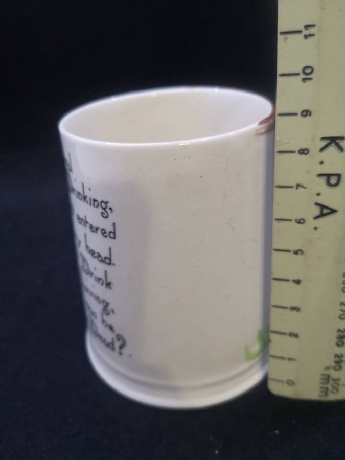 Vintage Carlton ware Hanging man mug