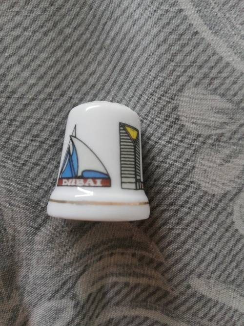 Dubai porcelain thimble