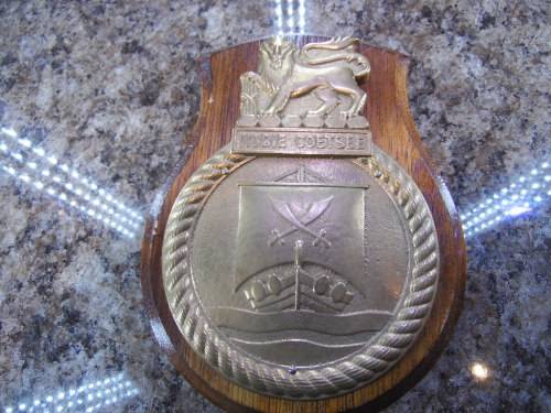 NAVY HEAVY BRASS SHIELD
