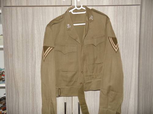 NATAL CARBINEERS BUNNY WITH CORPORAL JACKET SIZE +-MEDIUM
